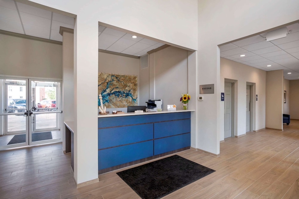 the inn at leonardtown ascend hotel collection