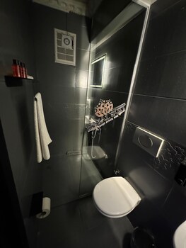 royal kral as suit otel