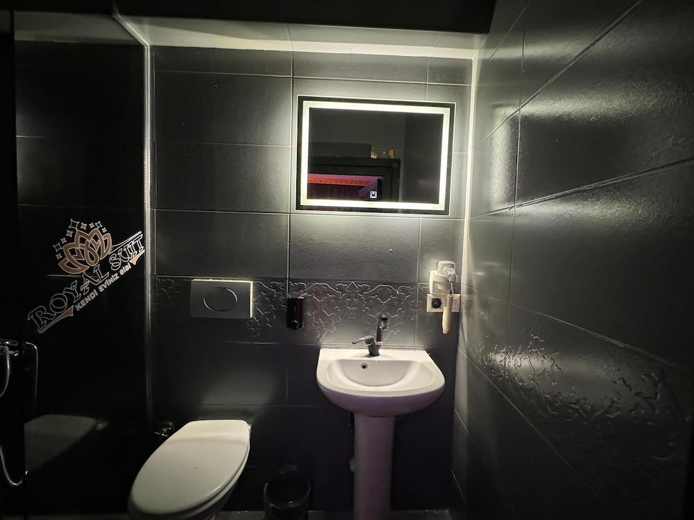 royal kral as suit otel