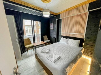 royal kral as suit otel