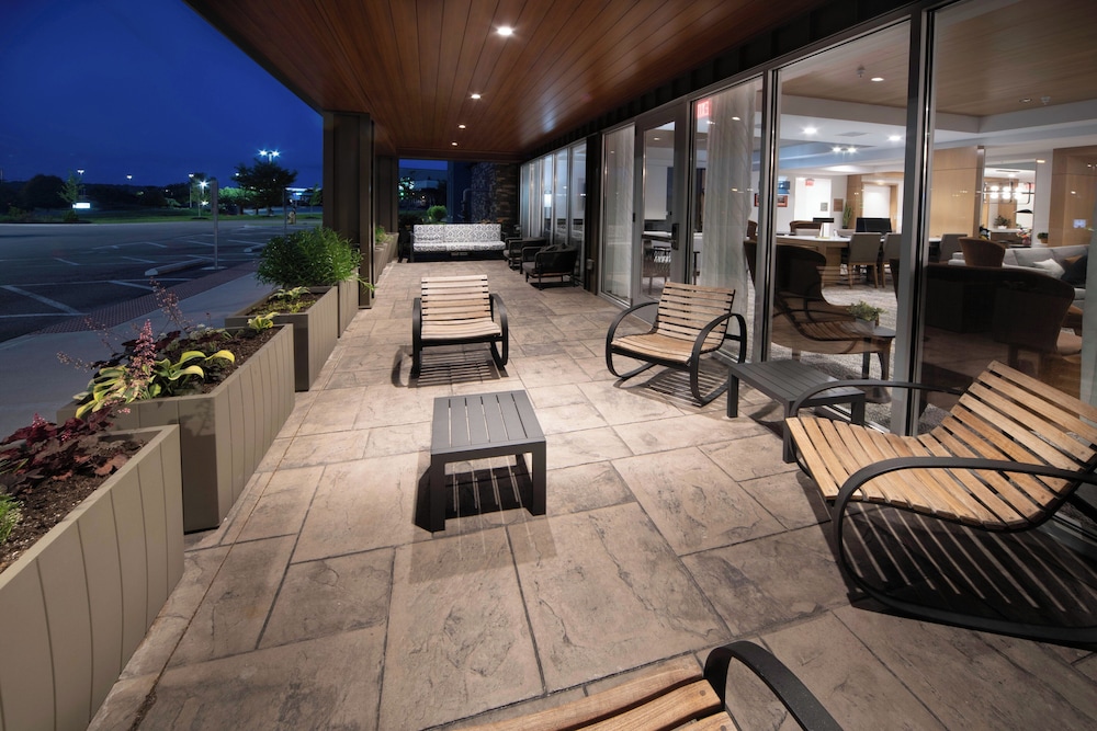 staybridge suites cincinnati east milford an ihg hotel
