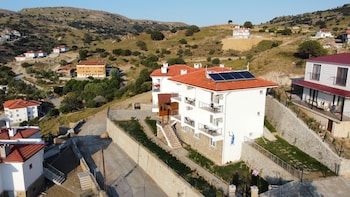 estia hotel