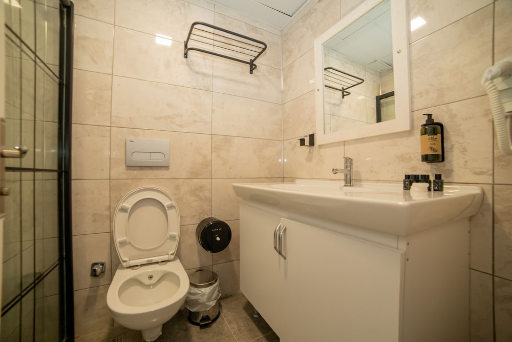 estia hotel