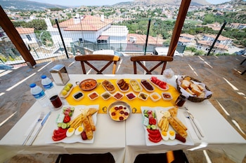 estia hotel