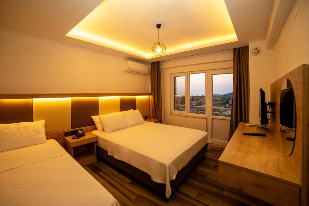 estia hotel
