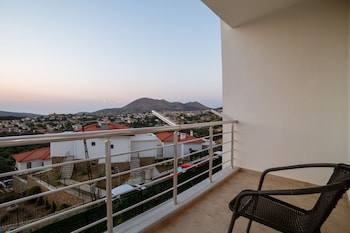 estia hotel