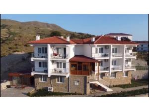 estia hotel