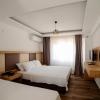 estia hotel