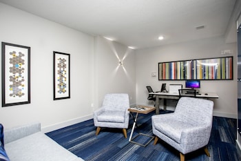 holiday inn express and suites jacksonville mayport beach