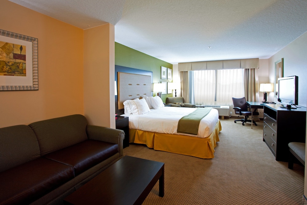 holiday inn express and suites jacksonville mayport beach