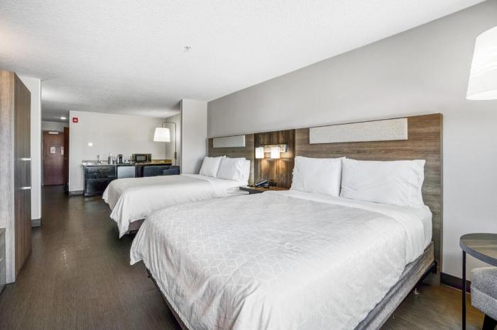 holiday inn express and suites jacksonville mayport beach