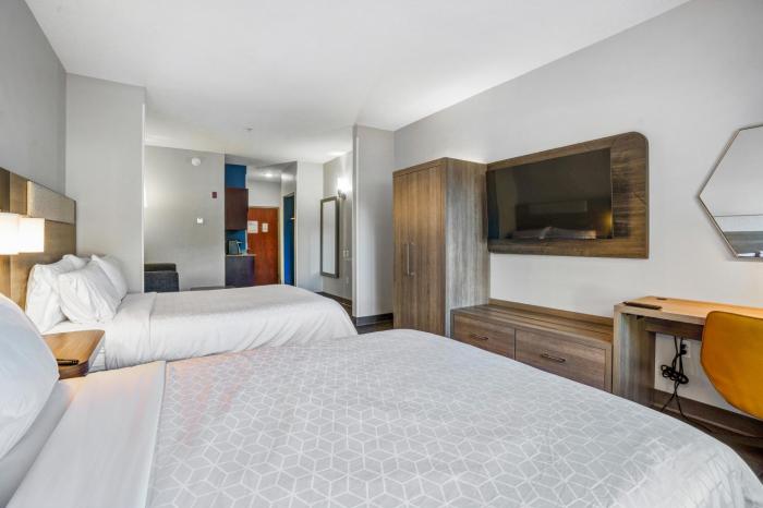 holiday inn express and suites jacksonville mayport beach