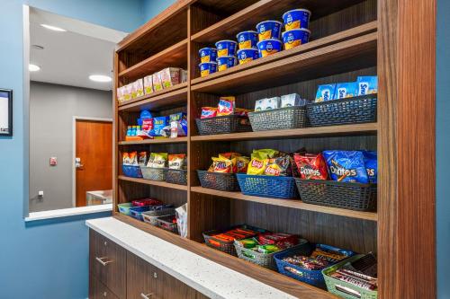 holiday inn express and suites jacksonville mayport beach