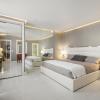 white orchid suites palm beach hotel