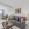 white orchid suites palm beach hotel