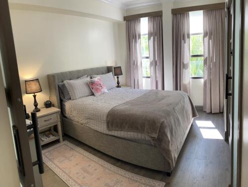 white orchid suites palm beach hotel