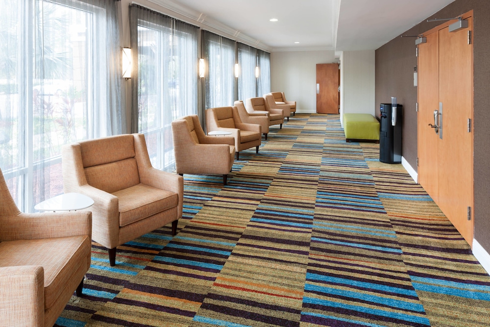 Fairfield Inn & Suites By Marriott Jacksonville Butler Blvd,Jacksonville>>Duval,3 star