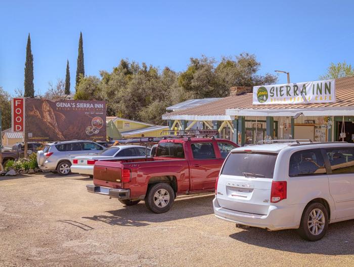 genas sierra inn and restaurant