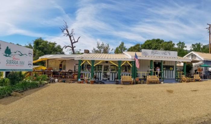 genas sierra inn and restaurant