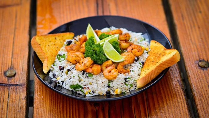 genas sierra inn and restaurant