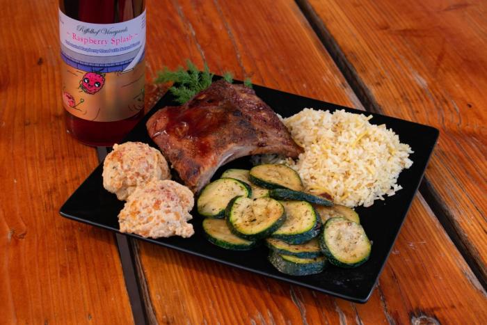 genas sierra inn and restaurant