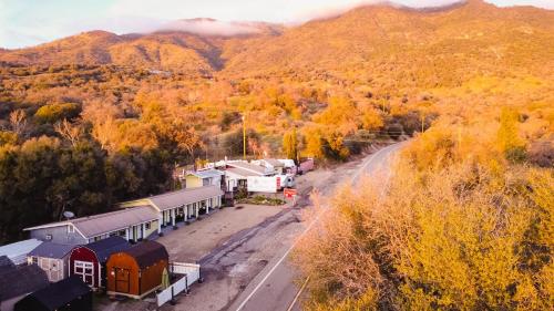 genas sierra inn and restaurant