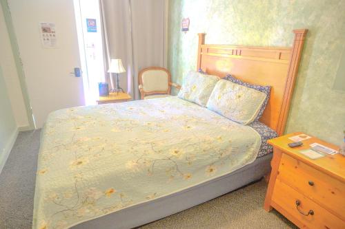 genas sierra inn and restaurant