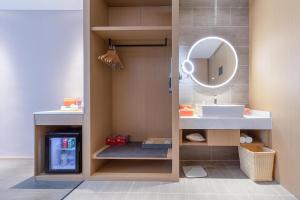 atour hotel nanjing xianlin unviersity town