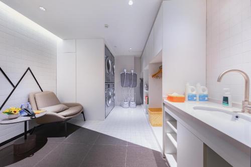 atour hotel nanjing xianlin unviersity town