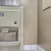 motel 6 windsor on