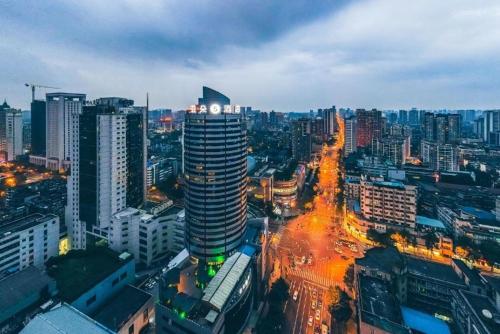atour s wenshuyuan subway station chunxi road