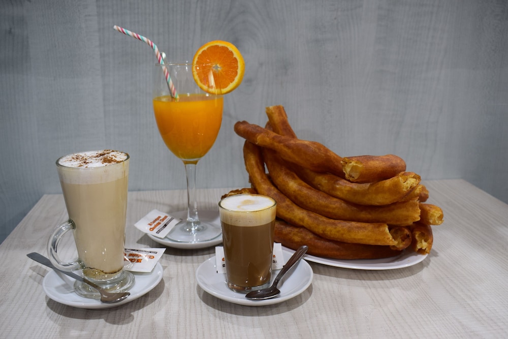 apartamentos turisticos la plaza