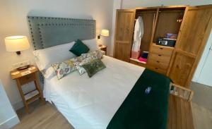 apartamentos turisticos la plaza