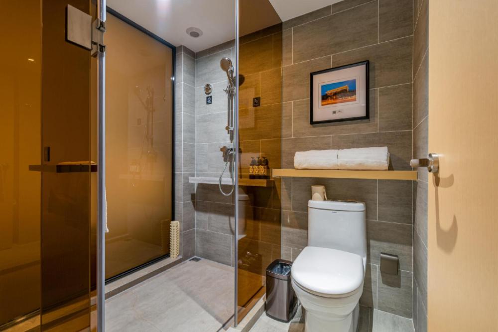 atour hotel xian hujiamiao metro station