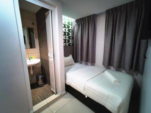 sovotel uptown 28