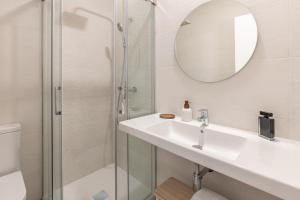 apartamentos libere granada catedral