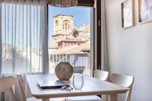 apartamentos libere granada catedral