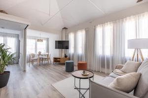 apartamentos libere granada catedral