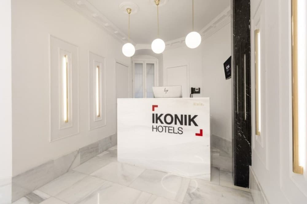 ikonik gran via