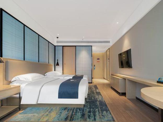 echarm hotel quanzhou liming vocational university ling show world