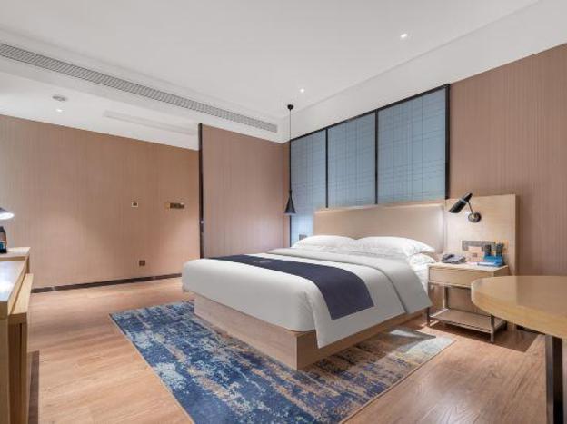 echarm hotel quanzhou liming vocational university ling show world