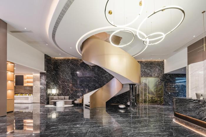 atour hotel lingang new town