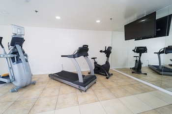 holiday inn resort grand cayman by ihg