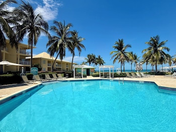 holiday inn resort grand cayman by ihg