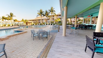 holiday inn resort grand cayman by ihg