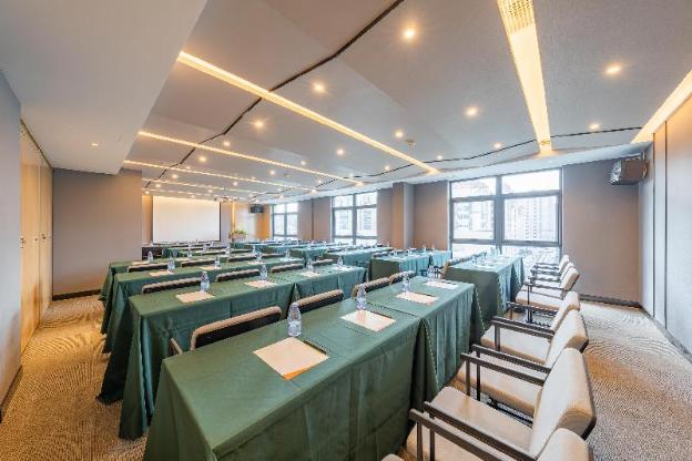 atour hotel huishan gold st