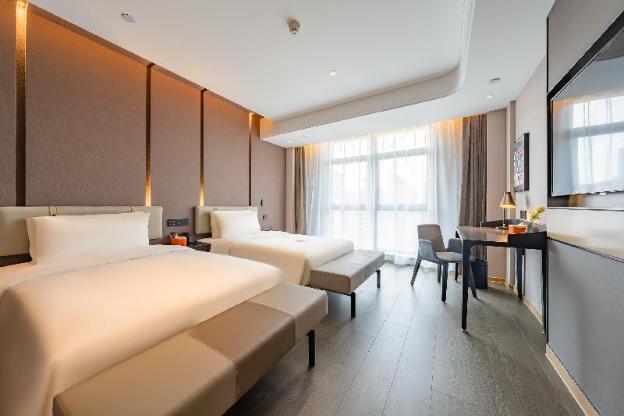 atour hotel huishan gold st