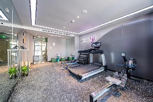 atour hotel huishan gold st