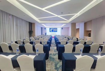 holiday inn express xian tuanjie south road an ihg hotel