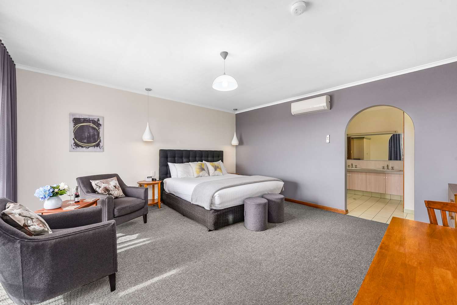 comfort inn the lakes